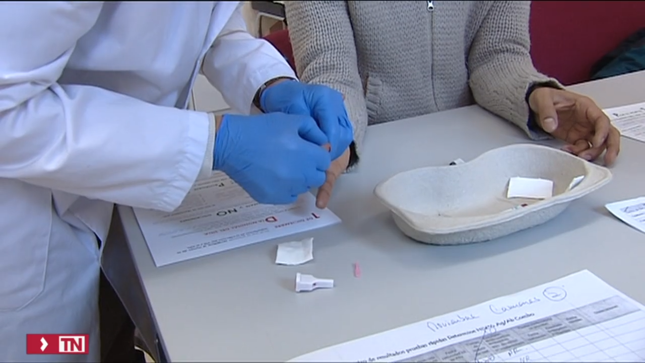 Una mujer logra librarse del VIH tras un trasplante con células madre