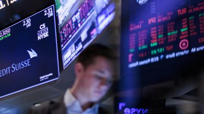 El Ibex 35 se hunde hasta los 8.700 punto tras perder un 6% en la semana