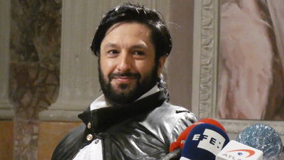 La Policía acusa a Rafael Amargo de vender droga "personalmente" en su casa