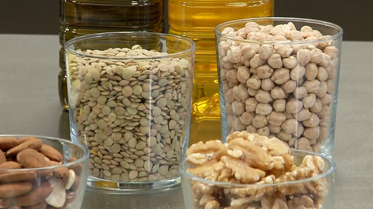 ¿Qué alimentos se deben consumir y cuáles no para evitar tener problemas de colesterol?