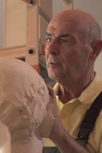 César Delgado: "Cuando perdí la capacidad de ver me pregunté qué podía hacer para pintar"