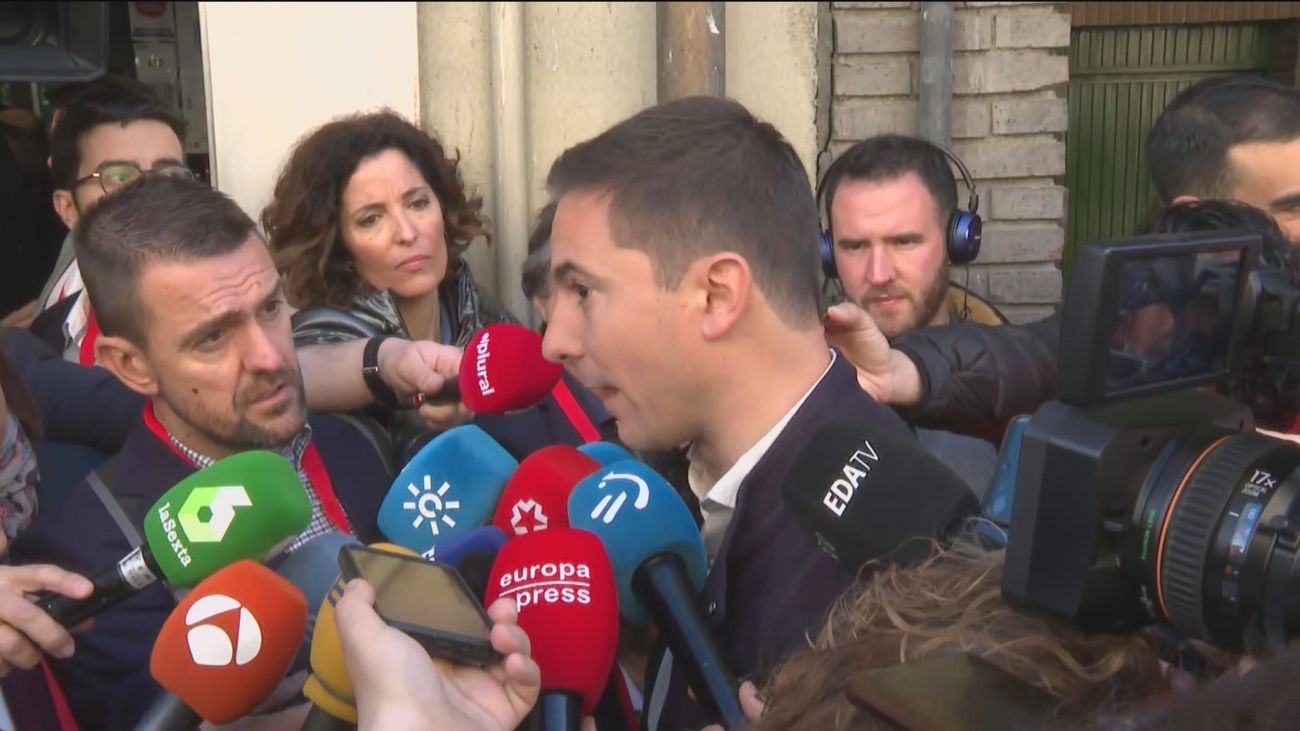 Lobato defiende que las ayudas a las familias numerosas tengan un tope de renta