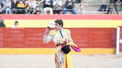 Fernando Plaza, alternativa y triunfo en Valdetorres de Jarama