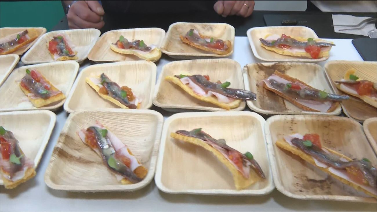 Adriá y Roncero cocinan la tapa del clásico