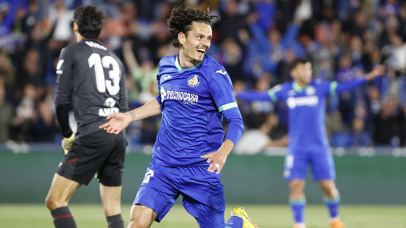 Munir y Ünal lanzan al Getafe derrotando 2-0 al Sevilla