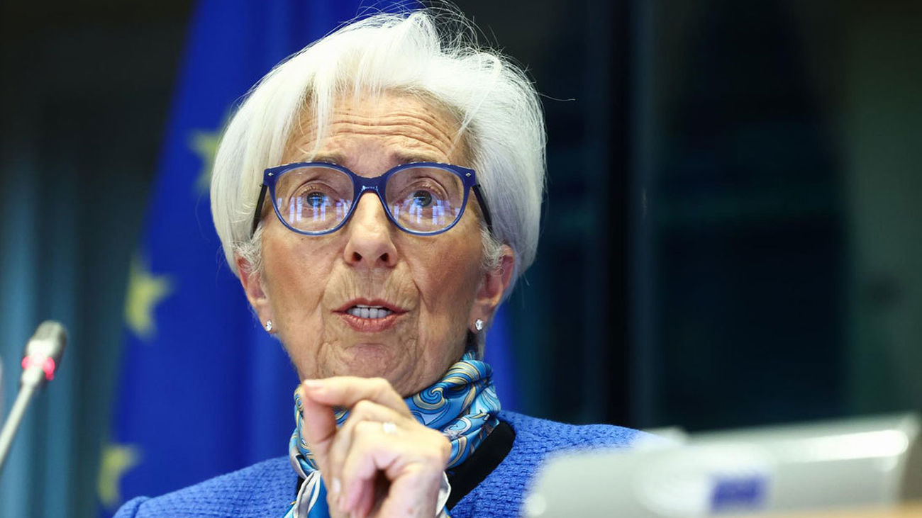 Lagarde asegura que el BCE vigila el mercado y está listo para actuar si fuera necesario