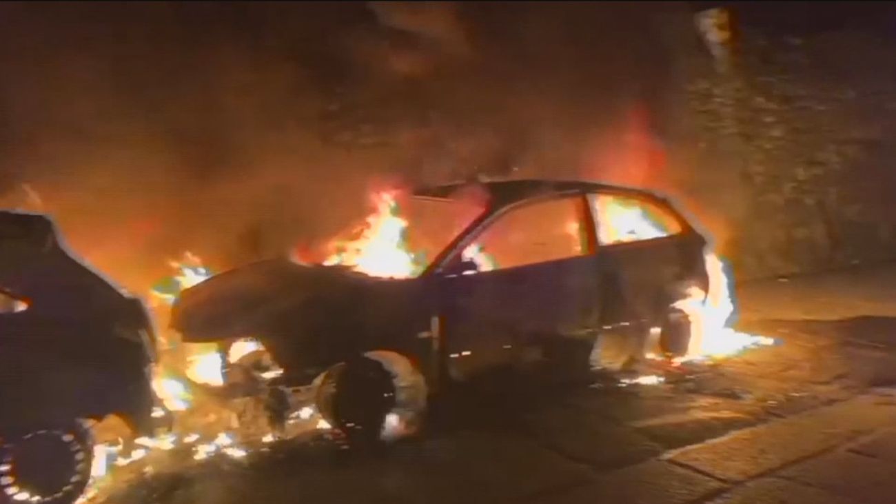 Detenida una mujer de 50 años como presunta autora de la quema de 21 coches en Tui