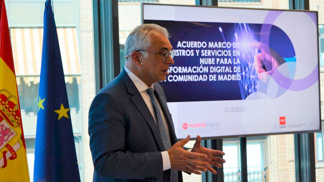 El consejero de Administración Local y Digitalización de la Comunidad de Madrid, Carlos Izquierdo