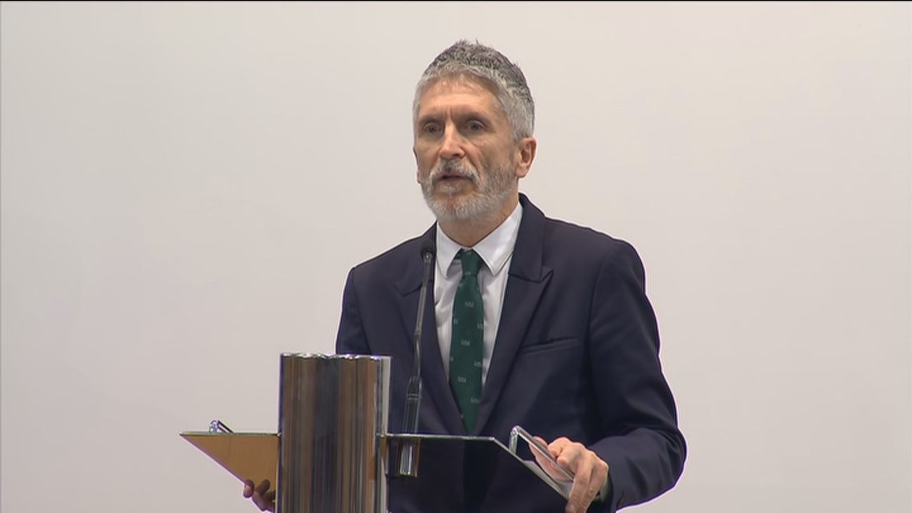 Marlaska explicará en el Congreso la dimisión de Gámez y los casos 'Cuarteles' y 'tito Berni'