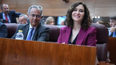 Ayuso se despide de la Asamblea y da las gracias a la oposición por "sus críticas, aportaciones y por ayudarnos a mejorar cada día"