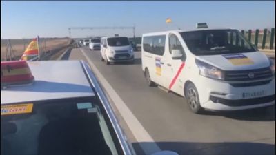 Un documental recoge el viaje de los taxistas madrileños a Ucrania