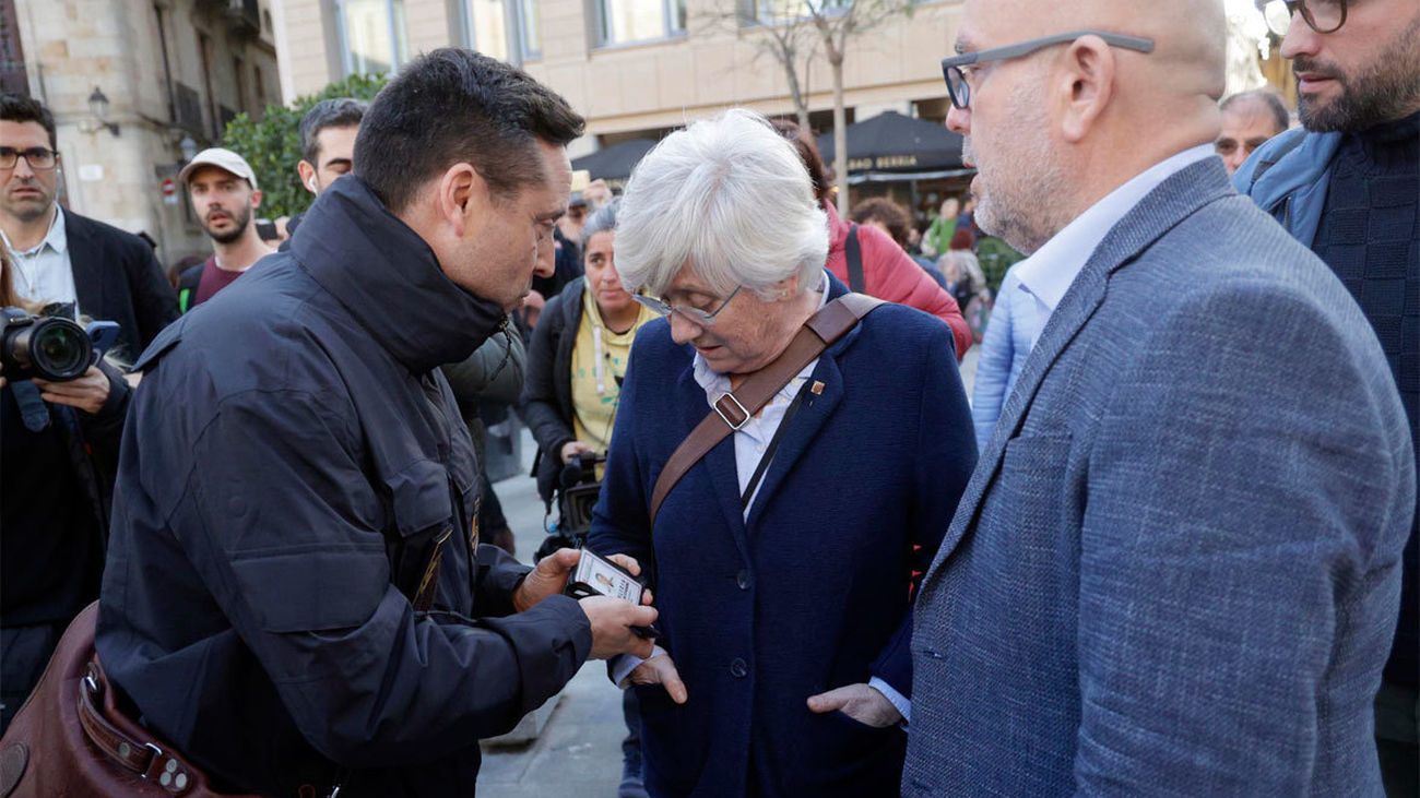 El juez  deja en libertad a Clara Ponsatí