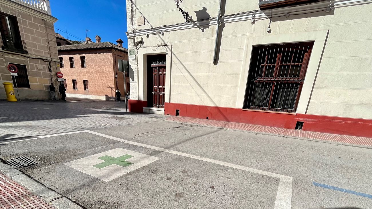 Zona de estacionamiento reservado para farmacias en Alcalá de Henares