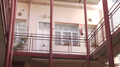 Desokupan la vivienda de una mujer octogenaria en Embajadores