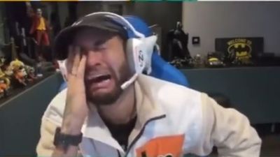 Neymar pierde un millón de euros en el póker y esta es su reacción