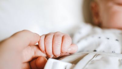 Bajan los nacimientos en España a 51.929 en los dos primeros meses de 2023