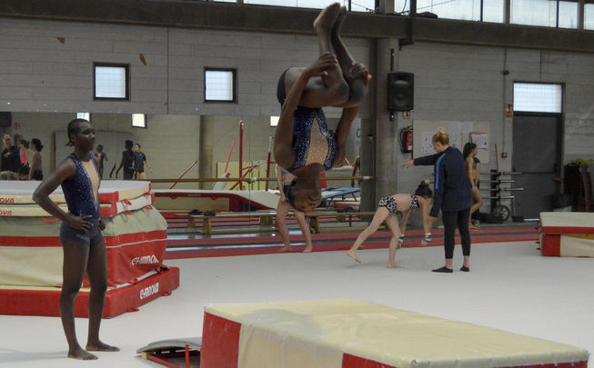 Gimnastas del Chad / EFE