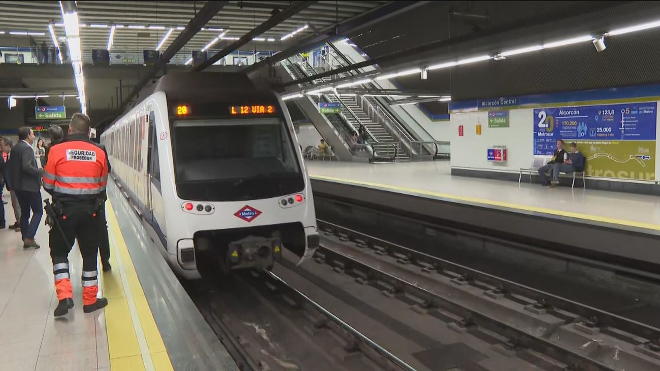 Metrosur, 20 años uniendo los grandes municipios de la región entre sí y la capital