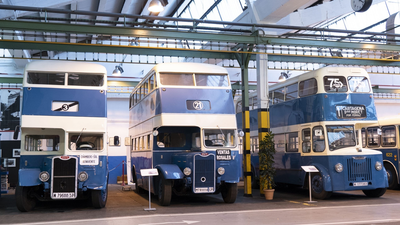 El Museo de la EMT abre sus puertas este sábado con entradas gratuitas