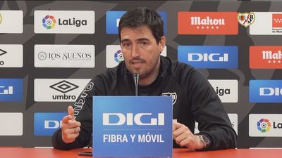 Iraola advierte de la peligrosidad del Valencia, especialmente en Mestalla