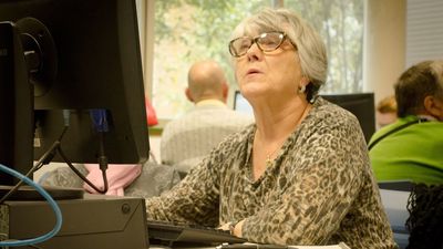 Madrid publica una guía para informar a los solicitantes sobre las pensiones no contributivas