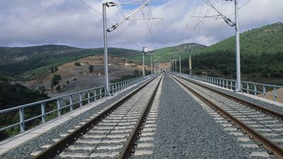 CGT convoca una jornada de huelga en ADIF para el lunes 10 de abril