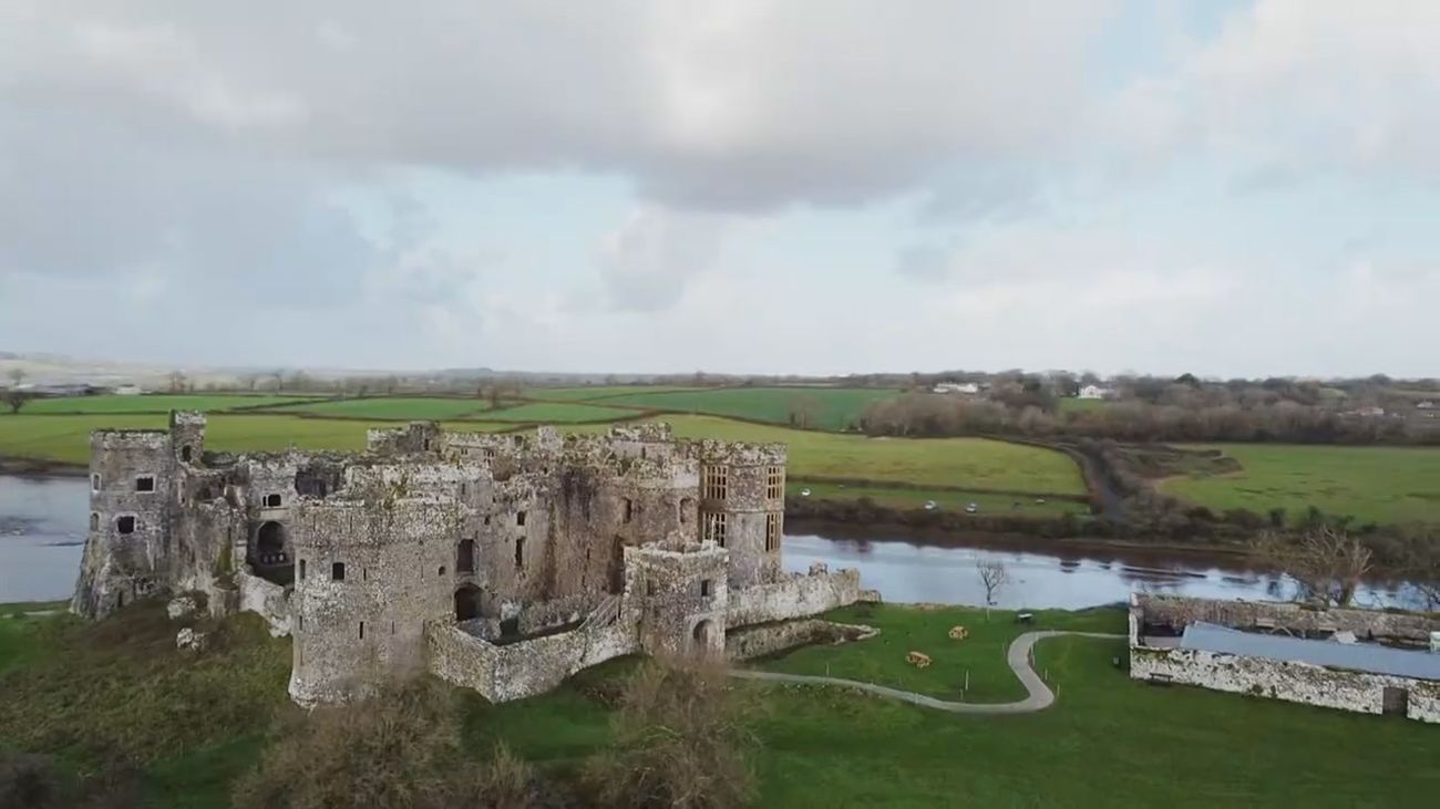 Sur de Gales, tierra de castillos y de ovejas