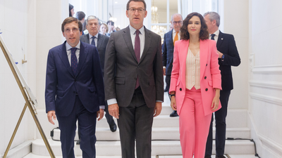 Ayuso se abre a fichar a personas de Cs "si han aportado con un buen trabajo"