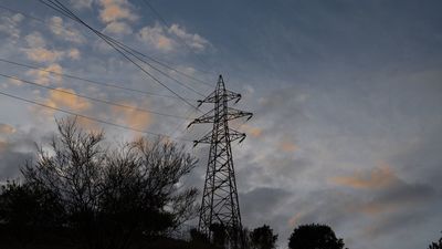 El precio de la luz se dispara un 74% y se sitúa en los 91,40 euros el megavatio hora (MWh)