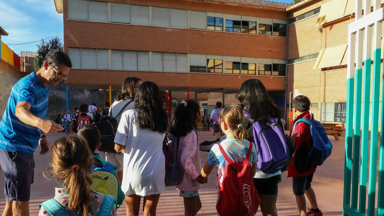 Los alumnos que repiten curso se duplican en un año en casi todas las comunidades autónomas
