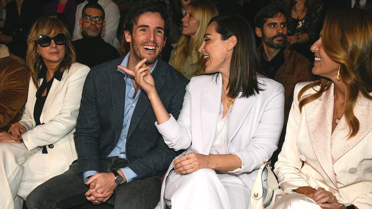 Iñigo Onieva y Tamara Falcó durante el desfile de la firma Pedro del Hierro en la Mercedes Benz Fashion Week Madrid
