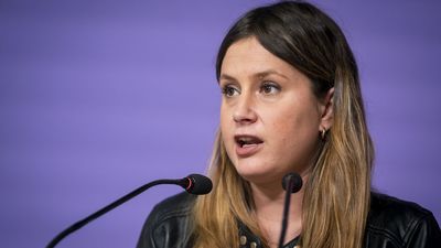 Podemos propone gafas y dentista  gratis en Madrid para rentas menores de 30.000 euros