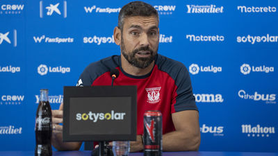 Carlos Martínez: "En el Leganés me dicen que quieren que el entrenador sea yo"