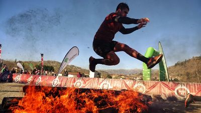 Miraflores de la Sierra celebra la Farinato Race, exigente carrera de obstáculos