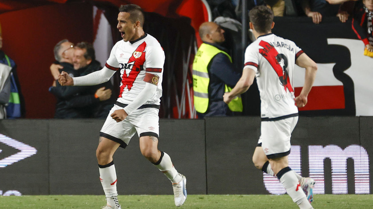 Trejo celebra un gol