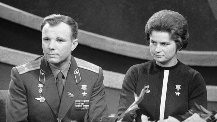Valentina Tereshkova y Yuri Gagarin / ARCHIVO