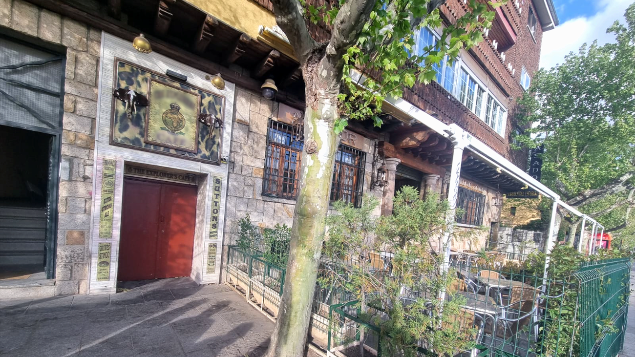 Peleas, orines, pintadas, ruido y amenazas provenientes de una discoteca en El Escorial