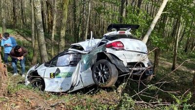 Mueren dos pilotos tras un accidente en un rally en Asturias