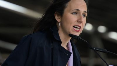 Belarra proclama, en plena tensión con Sumar, que Podemos no será "adorno del PSOE"