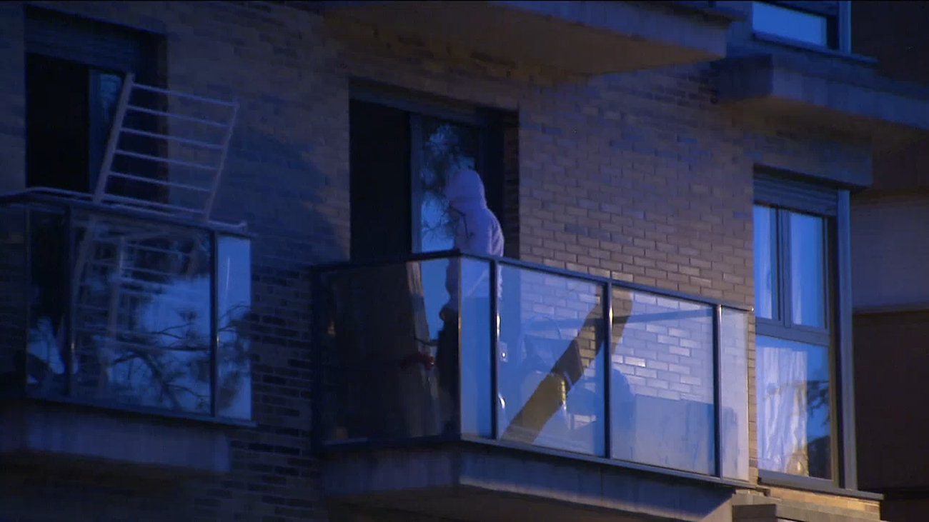 Desocupado el edificio de Majadahonda: hay cinco detenidos