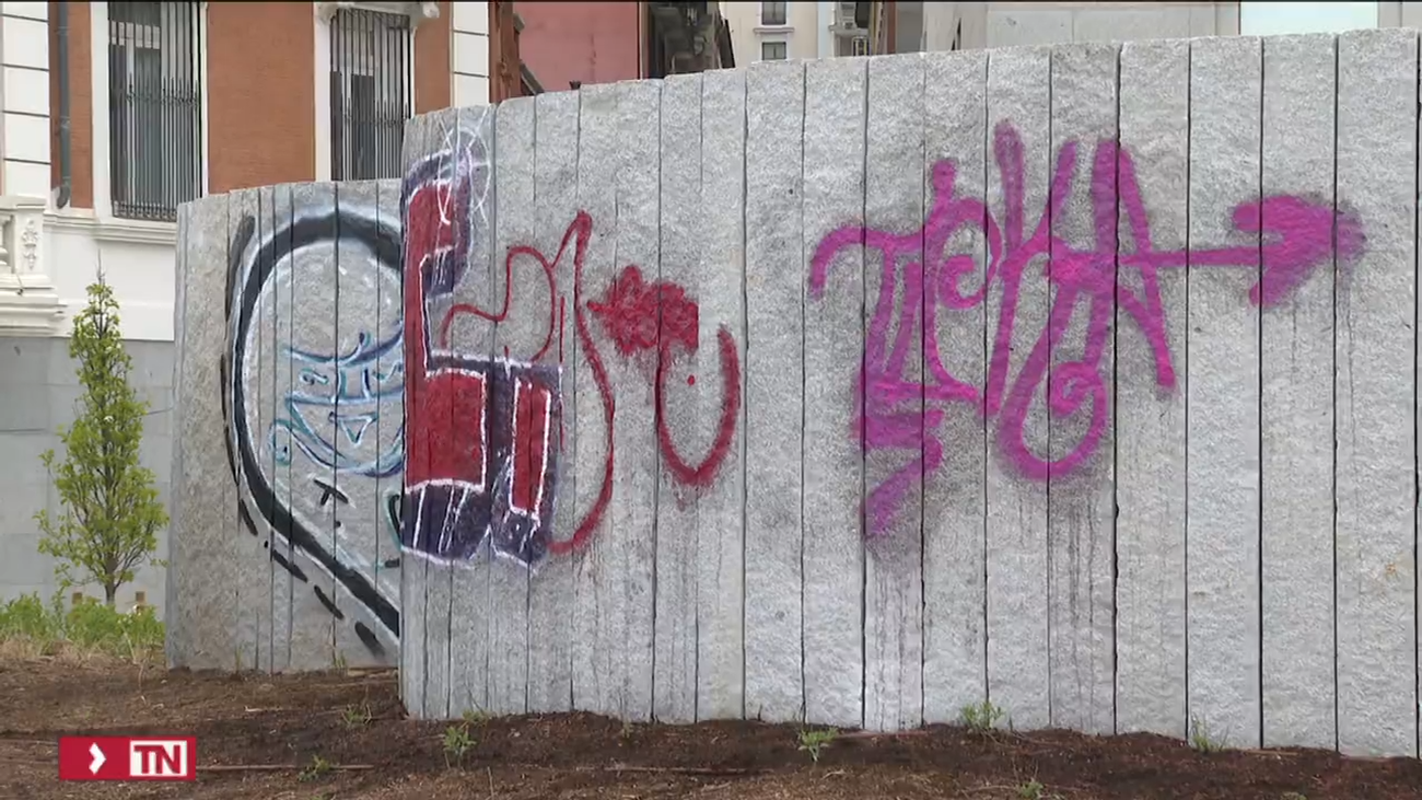 'Patrullas antigrafiti': el plan de Almeida contra las pintadas en Madrid