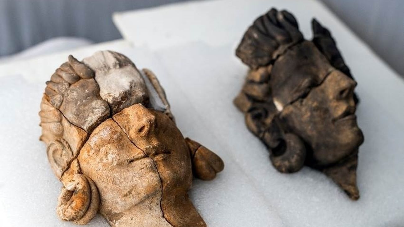 Encuentran las primeras representaciones humanas de Tarteso