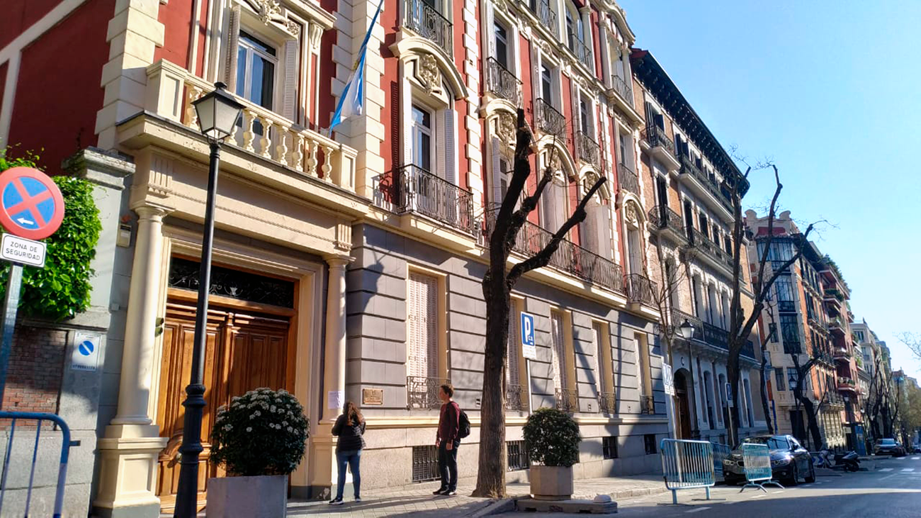 Visitamos el antiguo Palacete de los Marqueses de Argüeso, actualmente Embajada de la República de Argentina