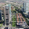 Almeida promete cubrir la Castellana frente a las Cuatro Torres