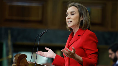 Cuca Gamarra no seguirá como portavoz del PP en el Congreso