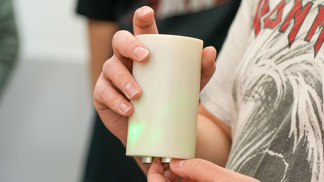 Alumnos del IES Europa de Móstoles lanzan este jueves su satélite espacial