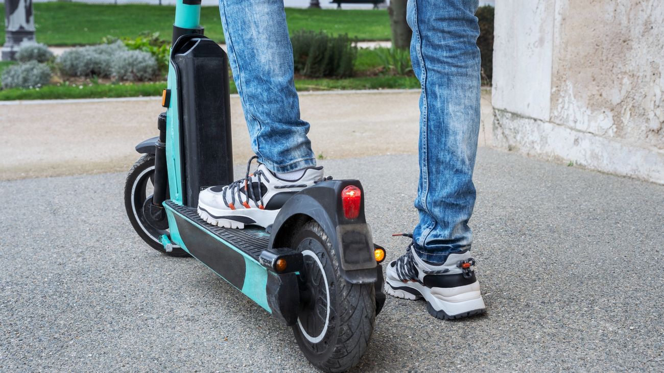 La Policía de Fuenlabrada denuncia a 35 conductores de patinetes y bicicletas eléctricas