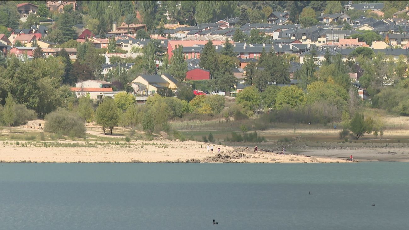 Los embalses madrileños, por encima de la media nacional