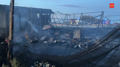 Arde una 'gastroneta' en un centro de ocio de Tres Cantos sin causar heridos