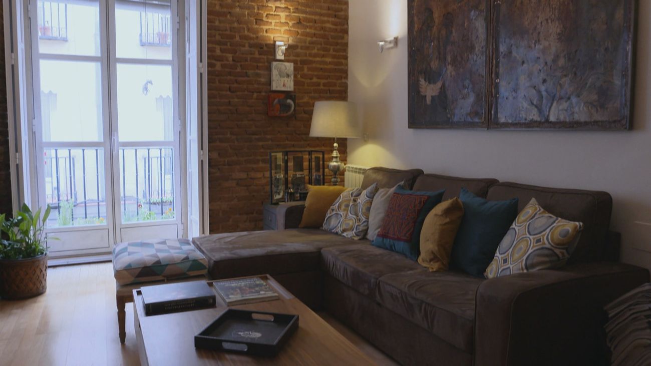 Un hogar lleno de antigüedades y pasión: la casa de José Santamaría en el Barrio de las Letras